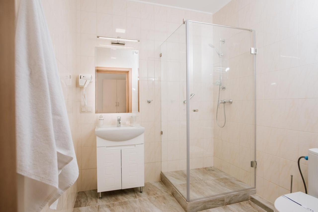 Оранта Hotel Truskavets Ngoại thất bức ảnh